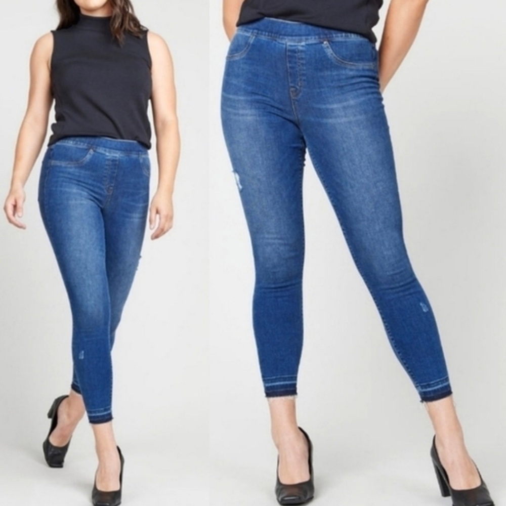 SPANX Shape and Lift Distressed Skinny Jeans in medium wash blue Size Medium